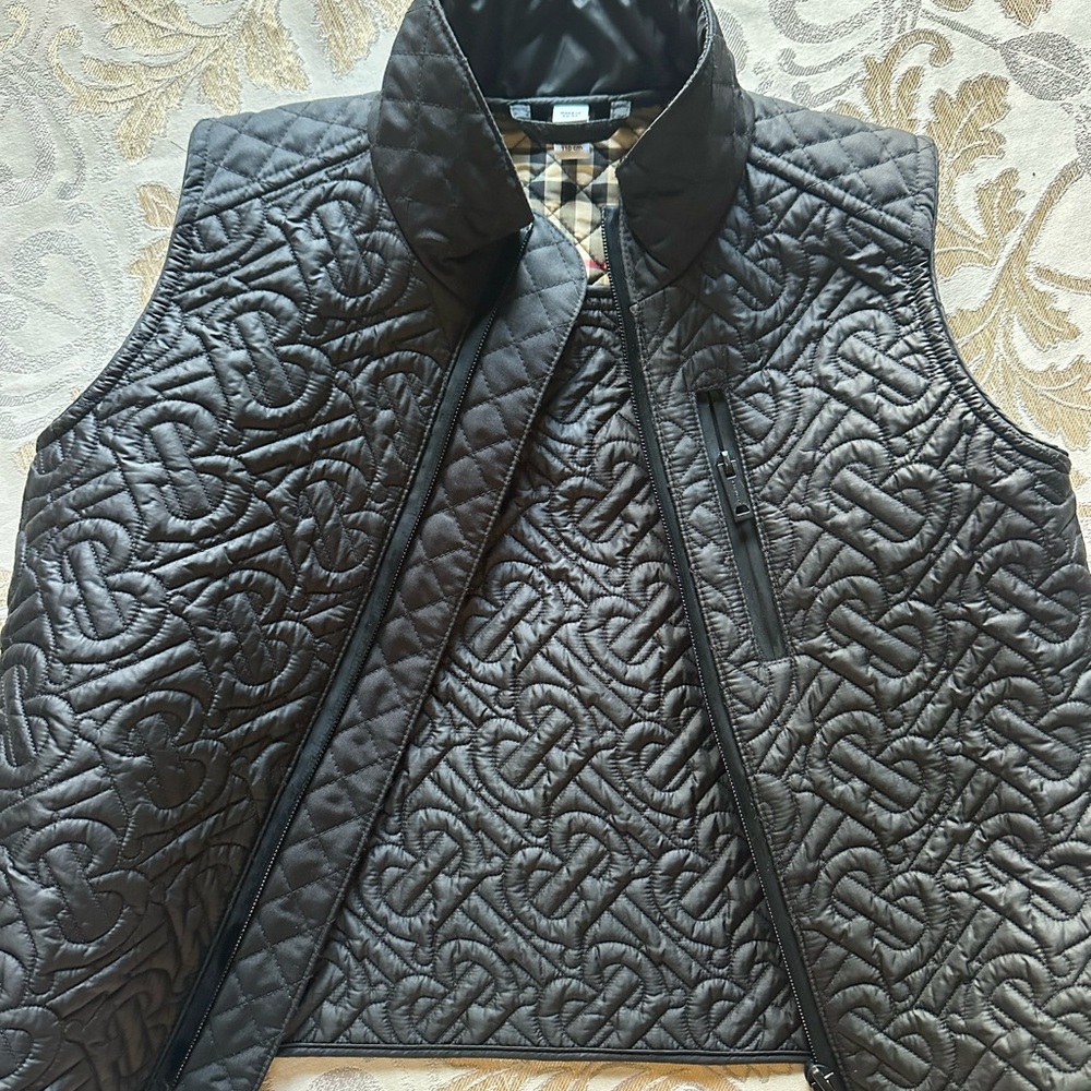 Burberry Black Quilted Vest for Kids